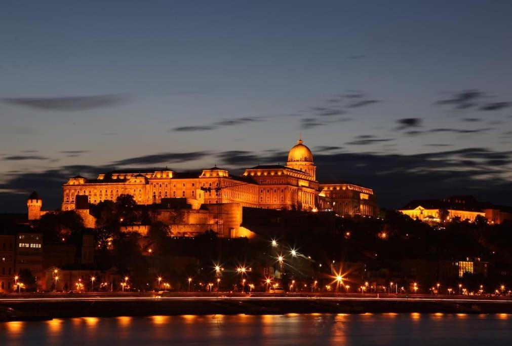 Riverside City Center, 5Th District Budapest Ngoại thất bức ảnh